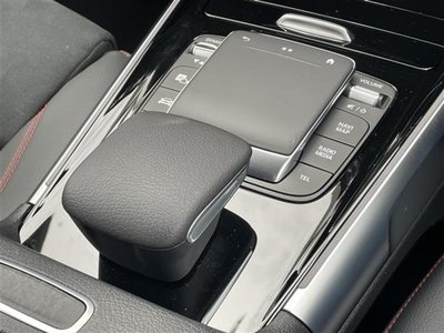 2023 Mercedes-BENZ GLB thumbnail 11