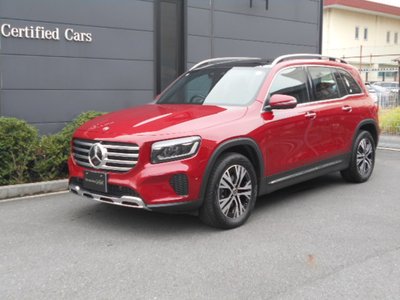 MERCEDES-BENZ GLB