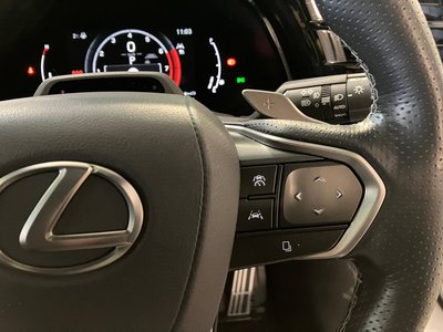 صورة مصغرة 15 لـ 2023 Lexus RX