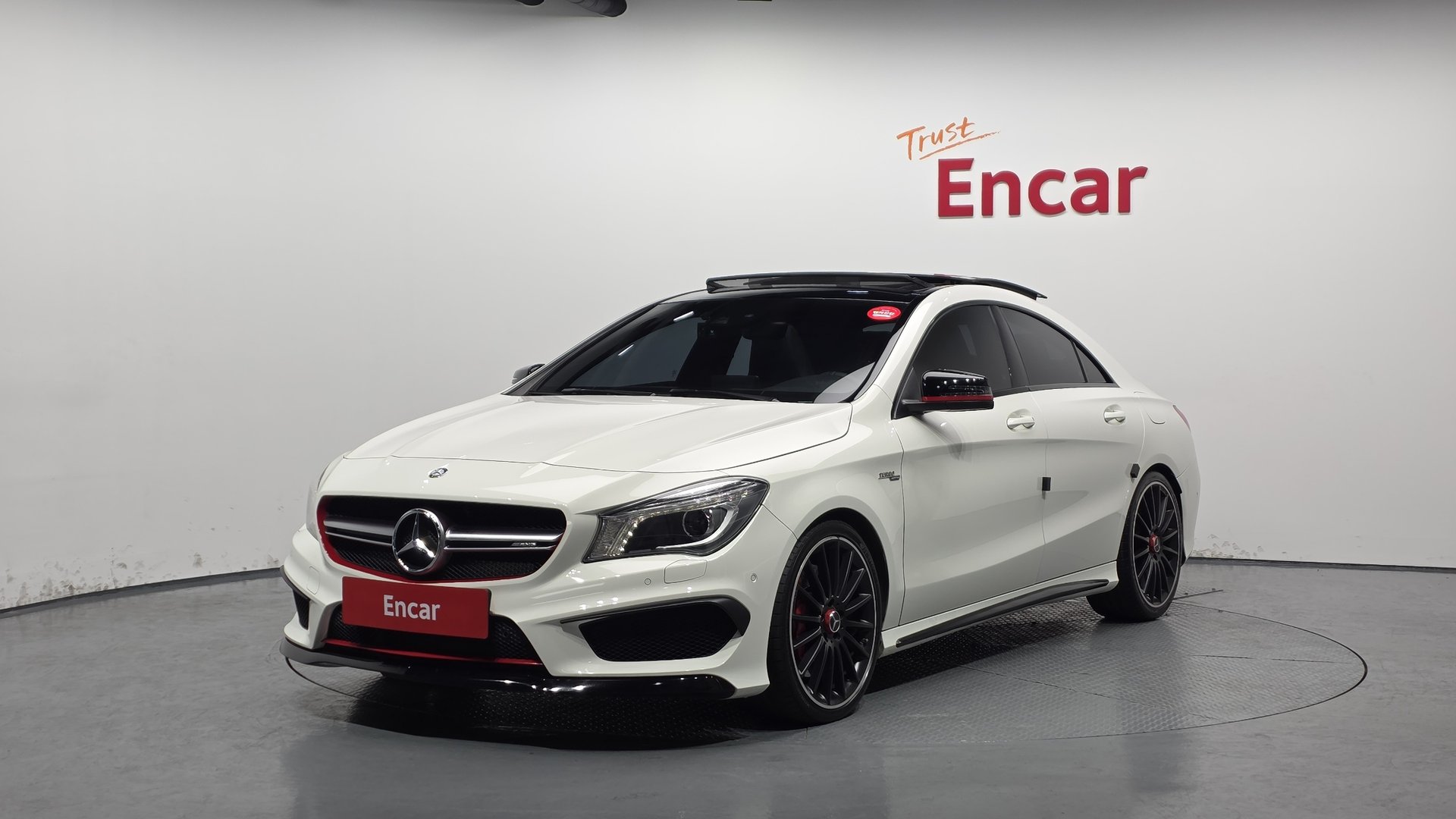 MERCEDES-BENZ CLA - View 1