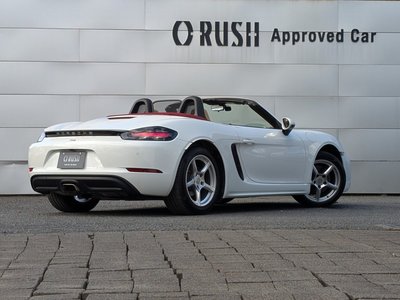PORSCHE 718 BOXSTER - 3