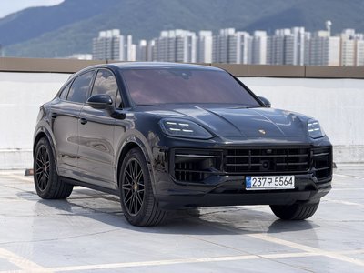 PORSCHE CAYENNE - 4