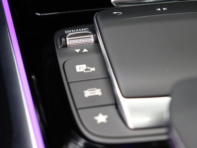 2022 Mercedes-BENZ GLB AMG thumbnail 46