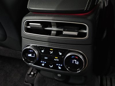 2022 Genesis ELECTRIFIED GV70 — миниатюра 25