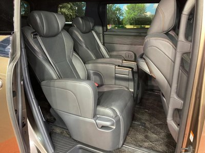 TOYOTA ALPHARD - 10