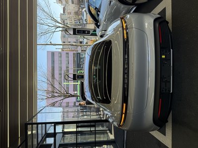 صورة 4 لـ 2026 Porsche TAYCAN