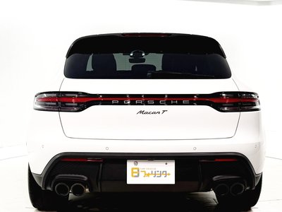 PORSCHE MACAN - 7