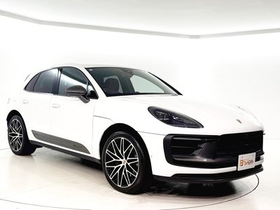 PORSCHE MACAN - 10