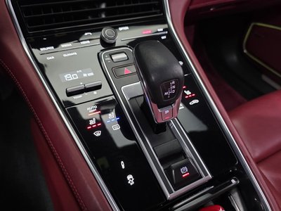 2018 Porsche PANAMERA 缩略图 12