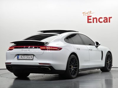 2018 Porsche PANAMERA 照片 4