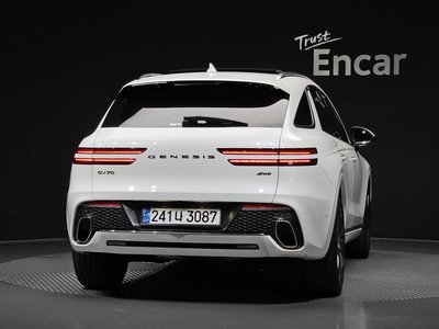 2021 Genesis GV70 photo 4
