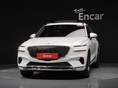 2021 Genesis GV70 photo 2