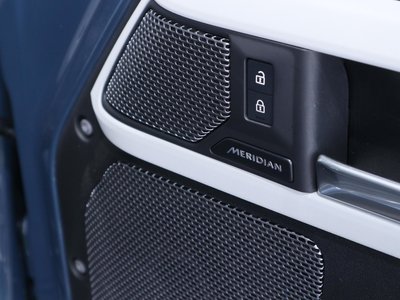 2022 LAND Rover DEFENDER 缩略图 17
