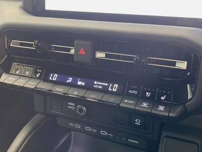 TOYOTA LAND CRUISER 250 - 8