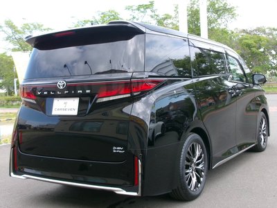 TOYOTA VELLFIRE - 9