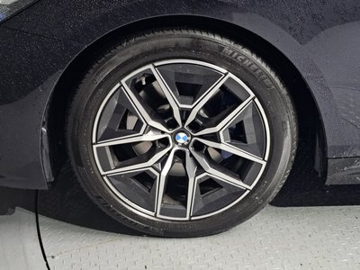 2025 BMW 5 SERIES 照片 6