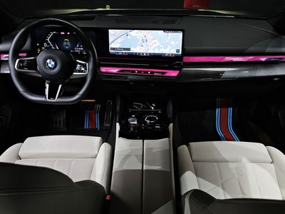 2025 BMW 5 SERIES 照片 5