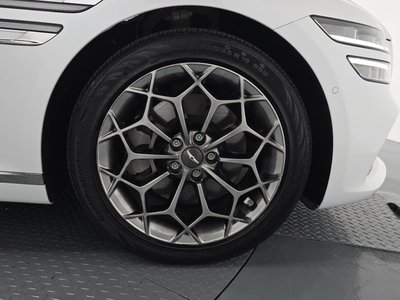 GENESIS G80 (RG3) - 8