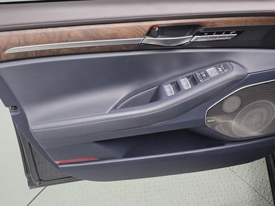 صورة مصغرة 14 لـ 2019 Genesis G90