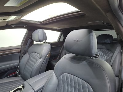 صورة مصغرة 18 لـ 2019 Genesis G90