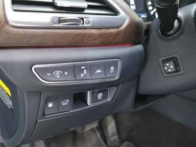 صورة مصغرة 21 لـ 2019 Genesis G90