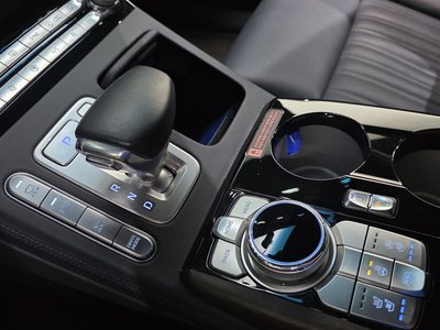 صورة مصغرة 12 لـ 2019 Genesis G90