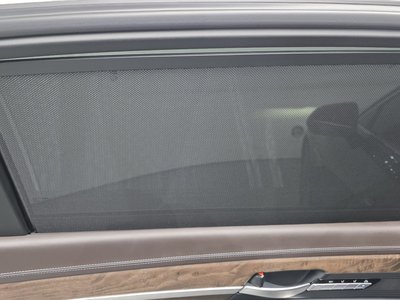 صورة مصغرة 27 لـ 2019 Genesis G90