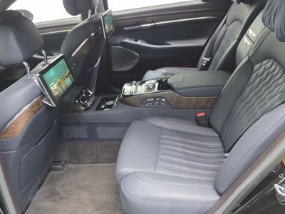 صورة مصغرة 16 لـ 2019 Genesis G90
