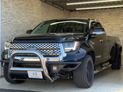 TOYOTA TUNDRA