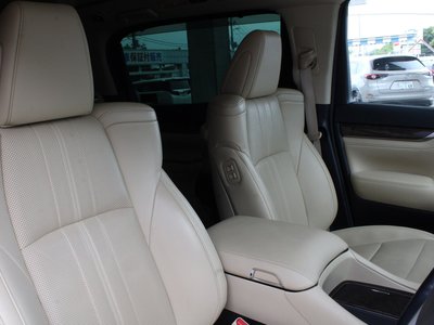 TOYOTA ALPHARD - 9