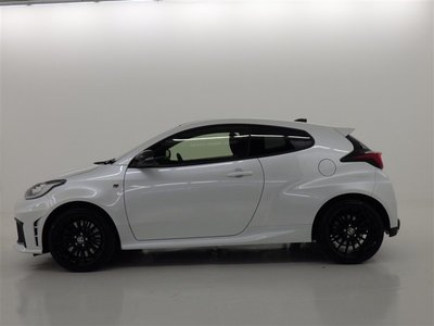 TOYOTA GR YARIS - 4