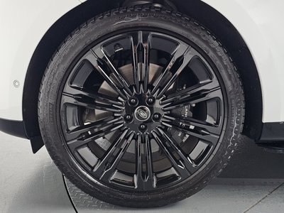 صورة 7 لـ 2025 LAND Rover RANGE ROVER