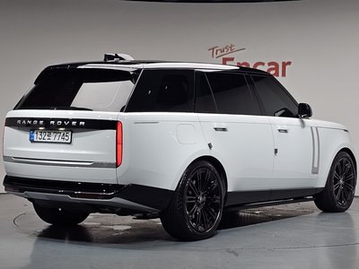 صورة 6 لـ 2025 LAND Rover RANGE ROVER