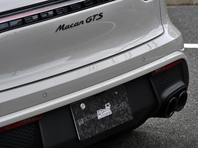 2024 Porsche MACAN thumbnail 33