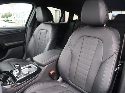 2024 BMW X4 — миниатюра 12