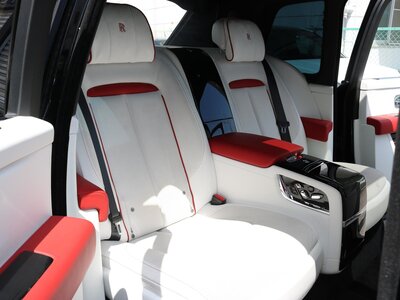 ROLLS ROYCE CULLINAN 2019 thumbnail 41
