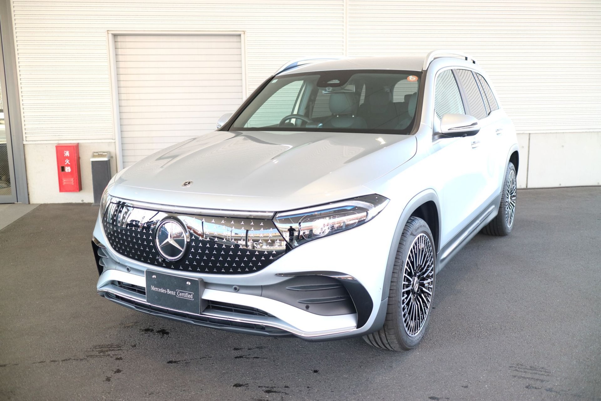 MERCEDES-BENZ EQB - View 1