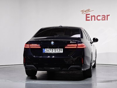 BMW 5 SERIES - 3