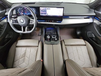 BMW 5 SERIES - 5
