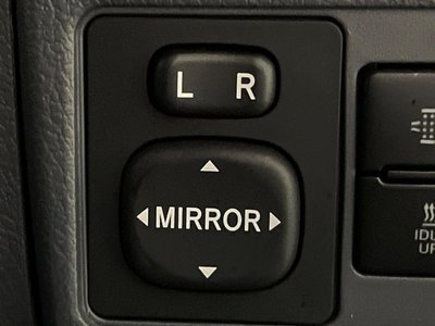 صورة مصغرة 45 لـ 2024 Toyota LAND CRUISER 70