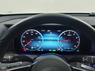 MERCEDES-BENZ E-CLASS - 8