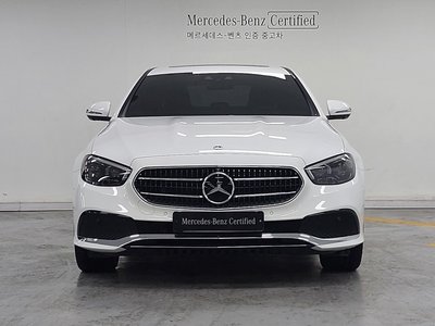 MERCEDES-BENZ E-CLASS - 2