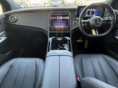 صورة 2 لـ 2023 Mercedes-BENZ EQE