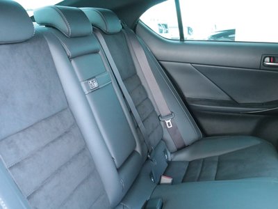 2024 Lexus IS thumbnail 41