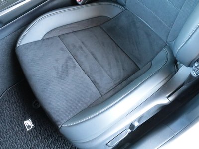2024 Lexus IS thumbnail 54