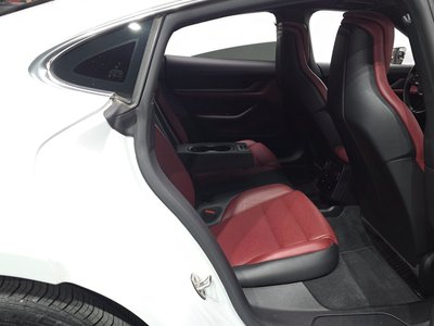 صورة مصغرة 12 لـ 2022 Porsche TAYCAN