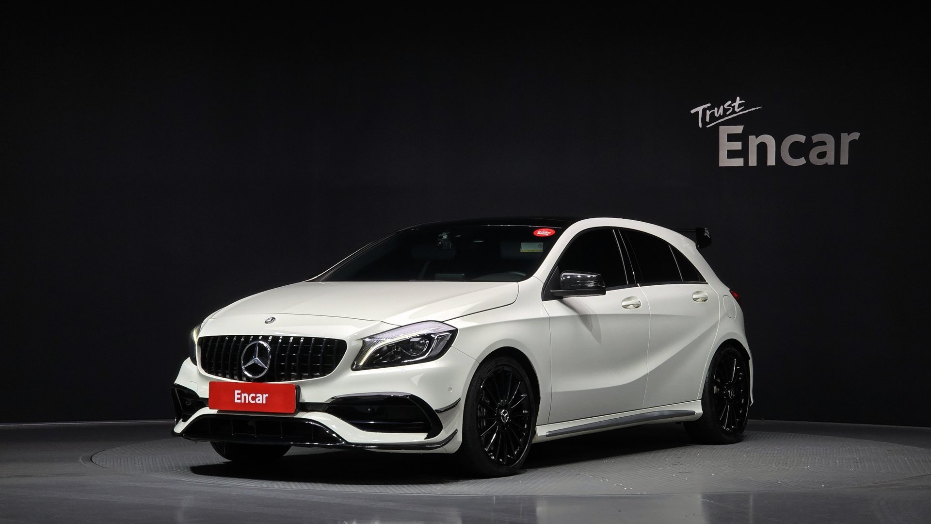 MERCEDES-BENZ A-CLASS - View 1