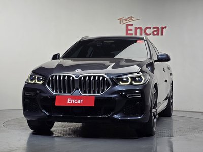 2021 BMW X6 — фото 2