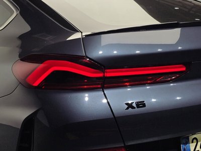 2021 BMW X6 — фото 10