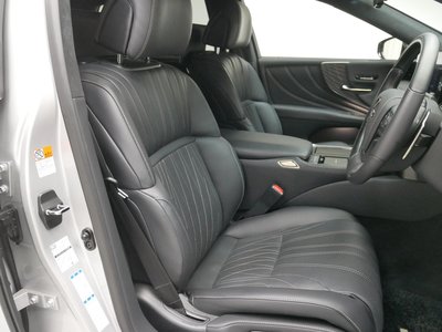 2022 Lexus LS 照片 8